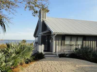 Home For Sale in Apalachicola, Florida