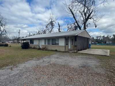 Home For Rent in Wewahitchka, Florida