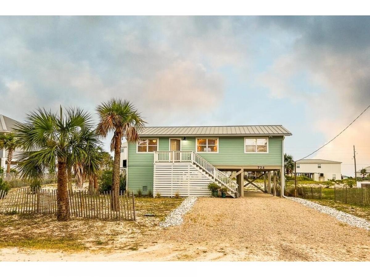 Picture of Home For Sale in Saint George Island, Florida, United States