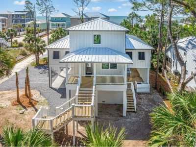 Home For Sale in Port Saint Joe, Florida