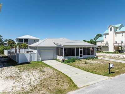 Home For Sale in Port Saint Joe, Florida