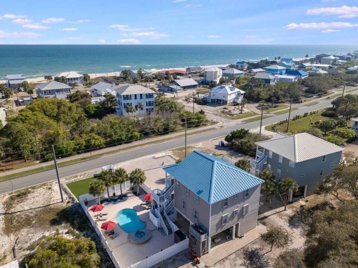 Picture of Home For Sale in Saint George Island, Florida, United States