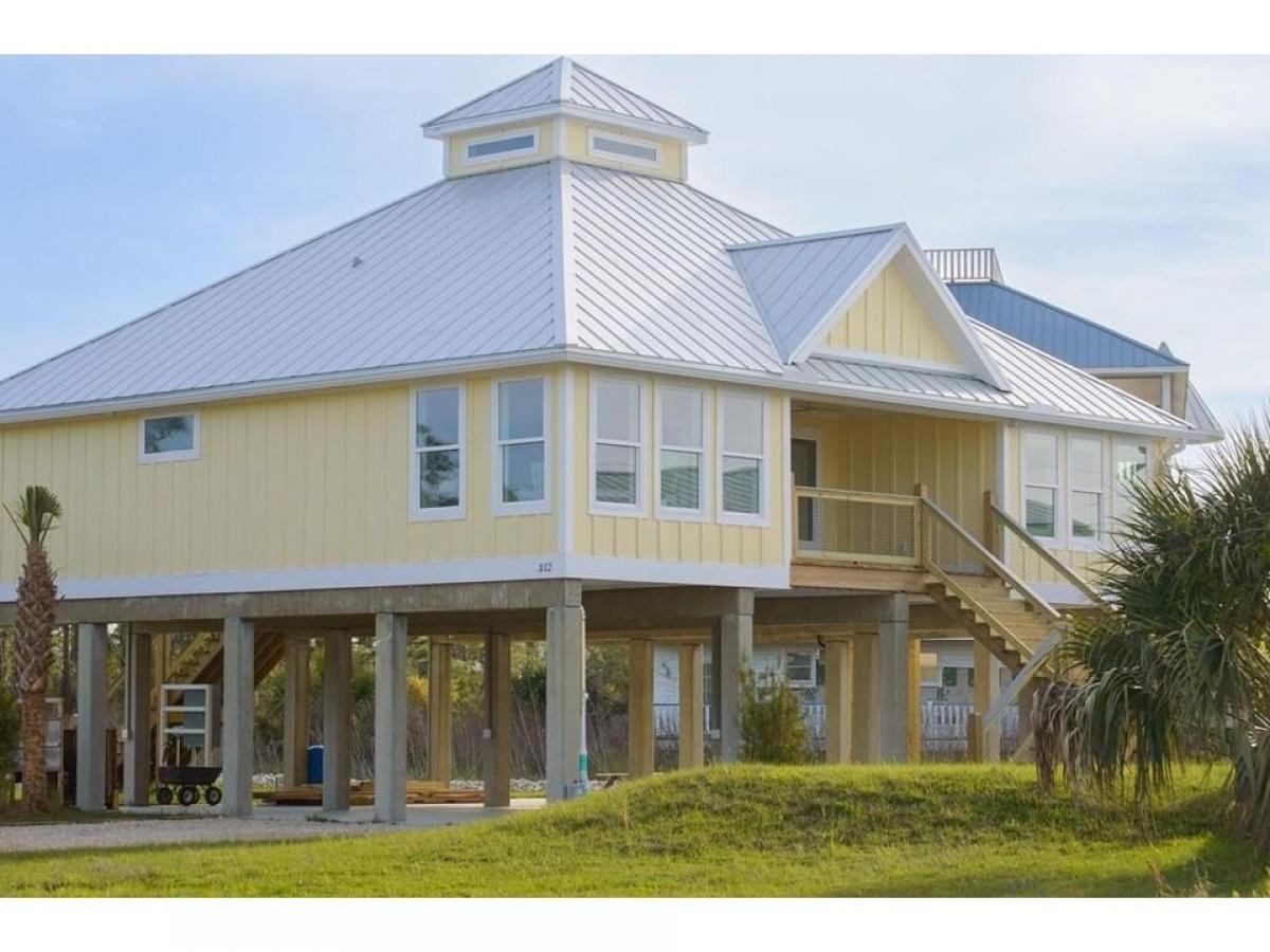 Picture of Home For Sale in Saint George Island, Florida, United States
