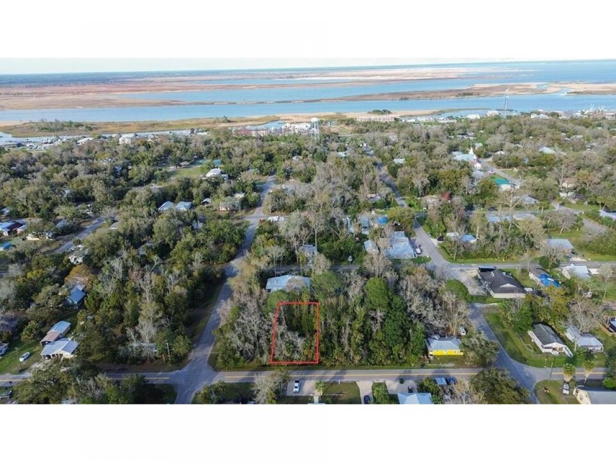 Picture of Residential Land For Sale in Apalachicola, Florida, United States