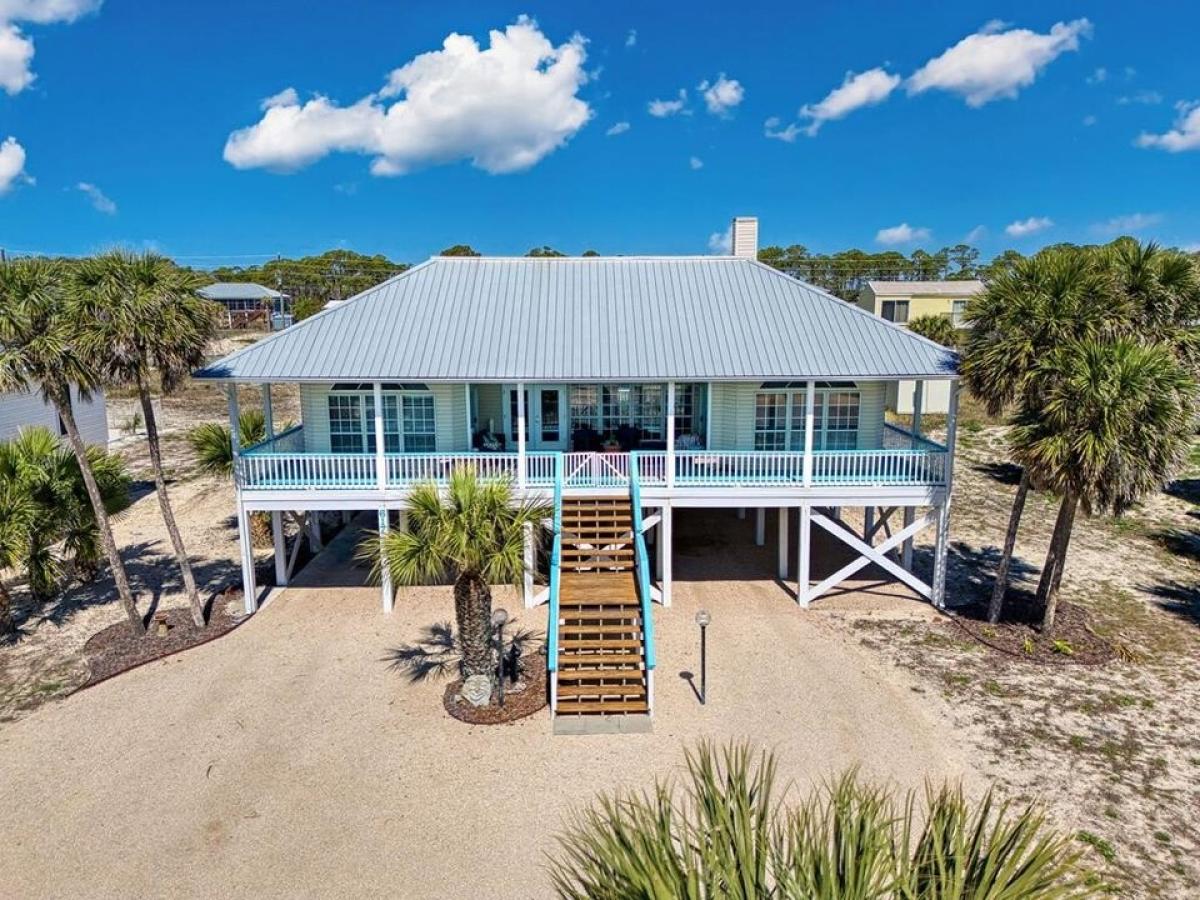 Picture of Home For Sale in Saint George Island, Florida, United States