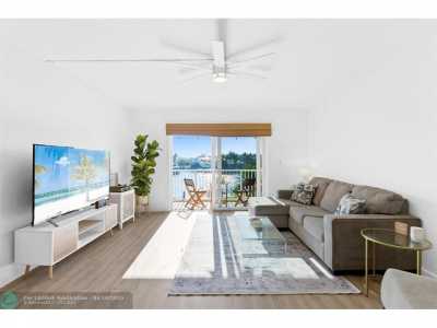 Home For Rent in Deerfield Beach, Florida