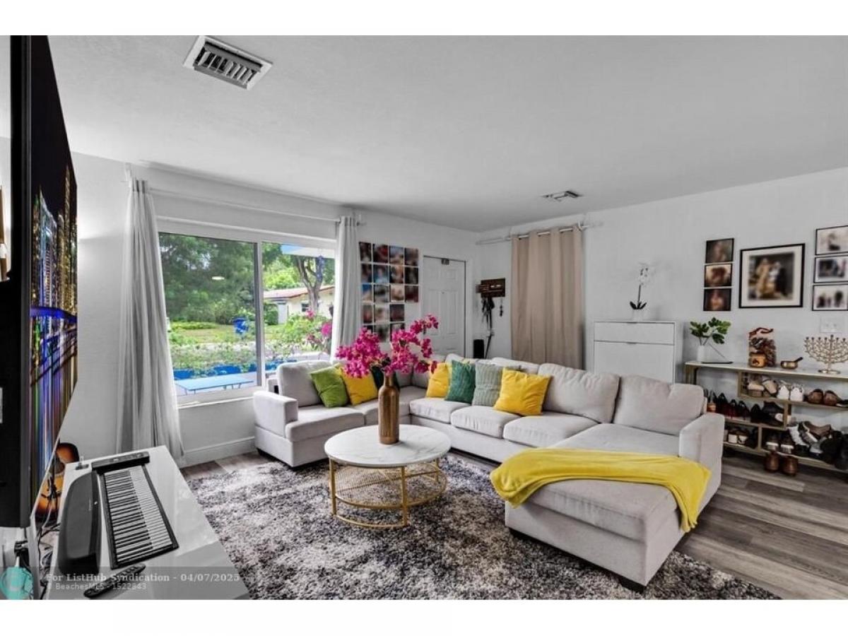 Picture of Home For Sale in Hollywood, Florida, United States