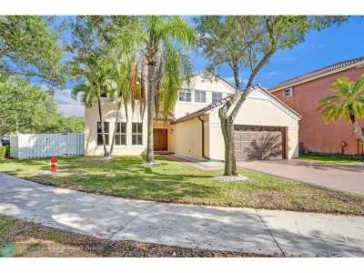 Home For Sale in Weston, Florida