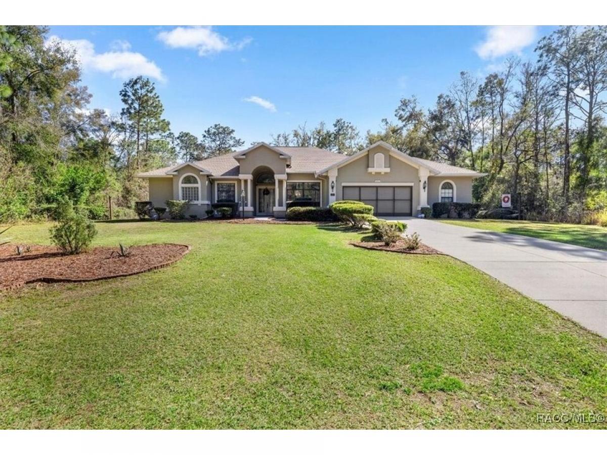 Picture of Home For Sale in Beverly Hills, Florida, United States