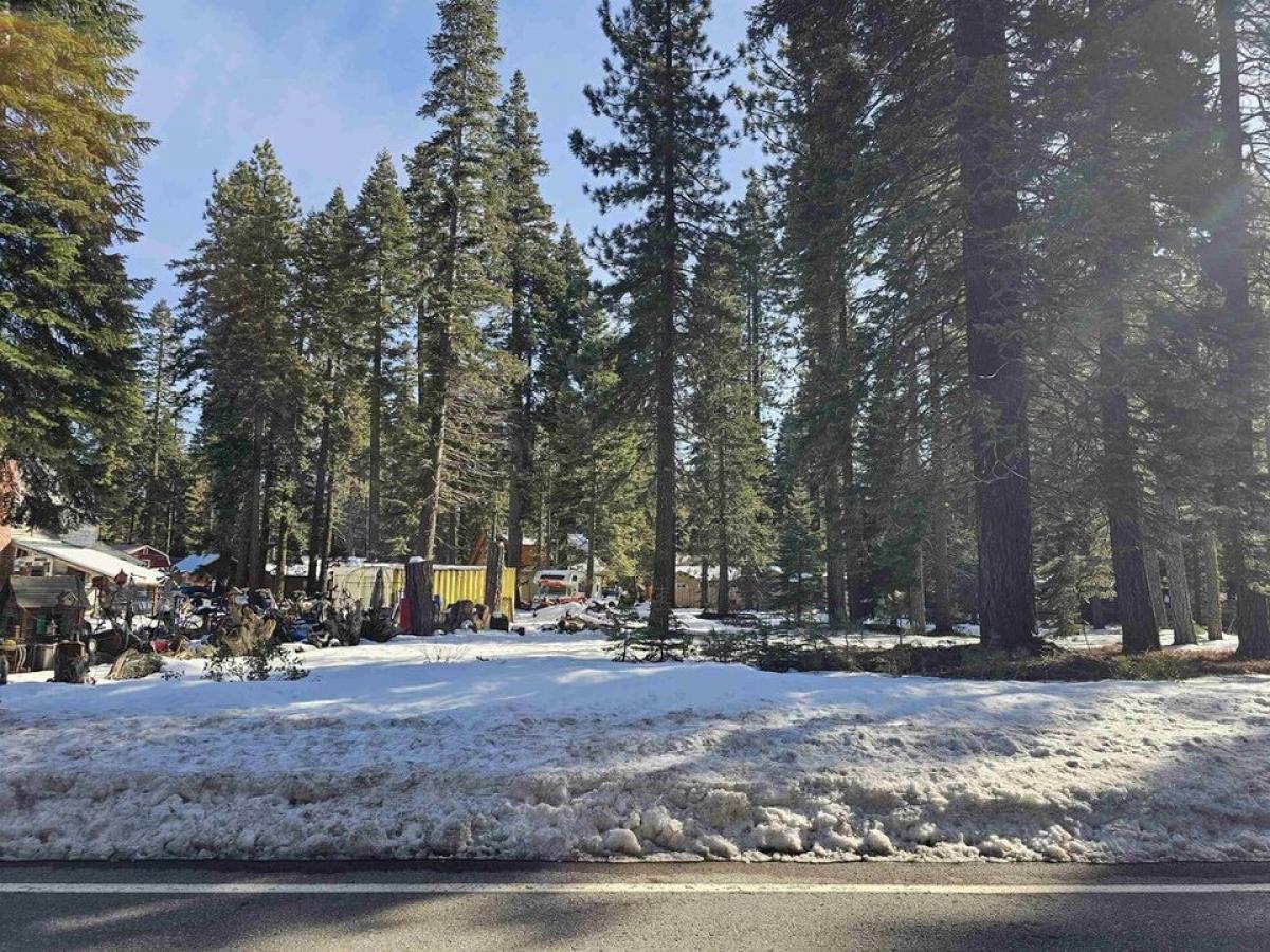 Picture of Home For Sale in Clear Creek, California, United States