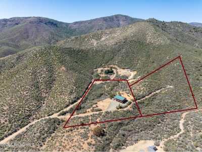 Home For Sale in Mayer, Arizona