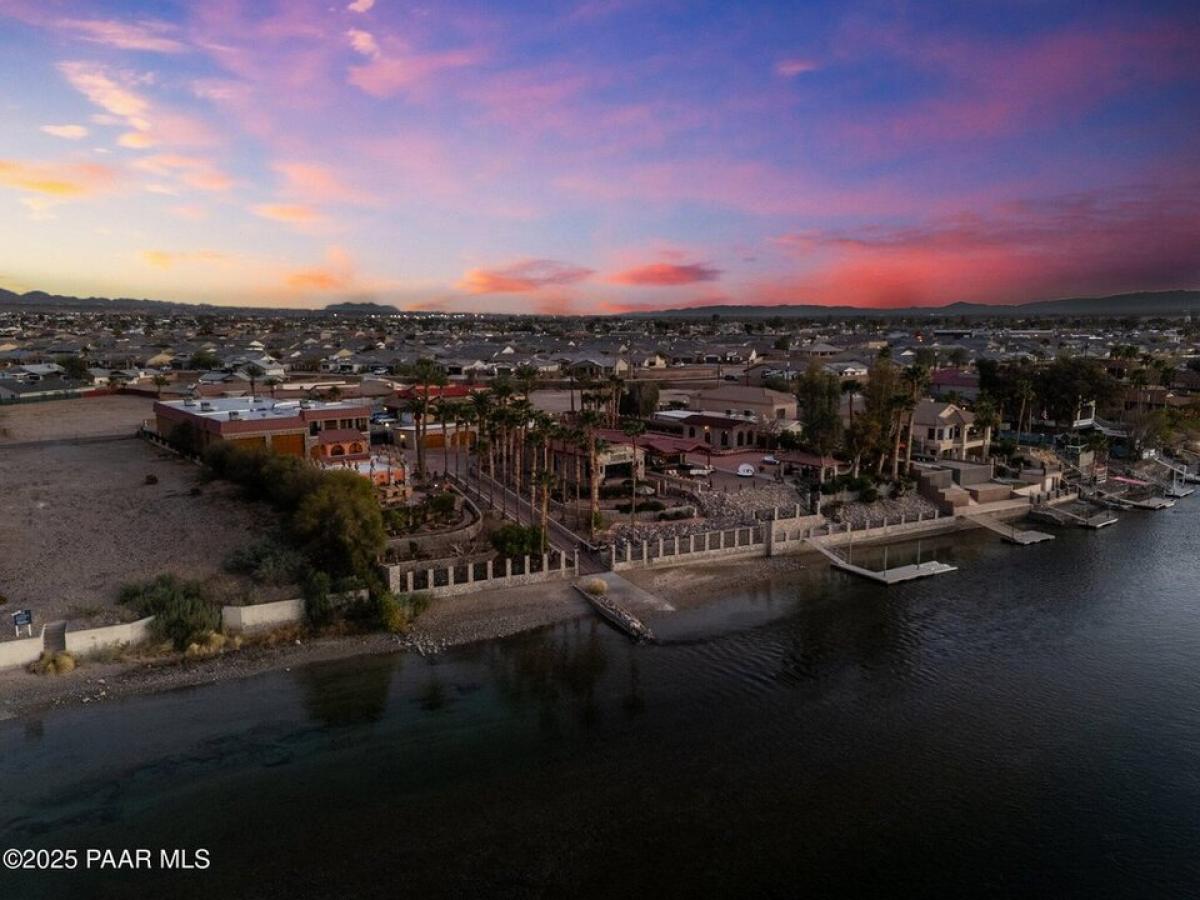 Picture of Home For Sale in Bullhead City, Arizona, United States