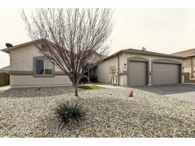 Home For Sale in Prescott Valley, Arizona
