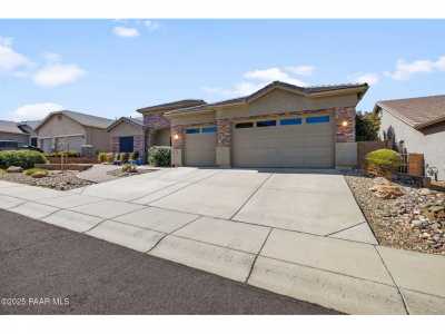 Home For Sale in Prescott Valley, Arizona