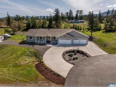Home For Sale in Sequim, Washington