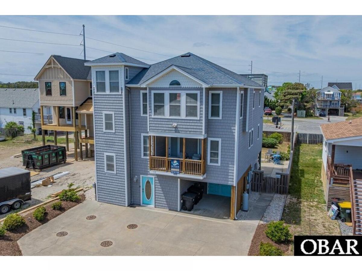 Picture of Home For Sale in Kill Devil Hills, North Carolina, United States