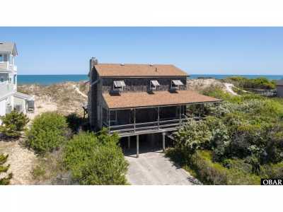 Home For Sale in Corolla, North Carolina