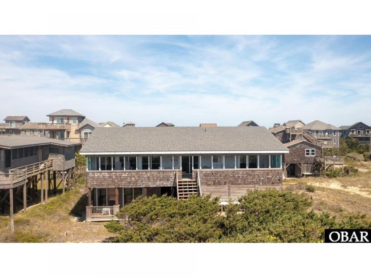 Picture of Home For Sale in Hatteras, North Carolina, United States