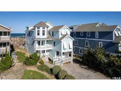 Home For Sale in Nags Head, North Carolina