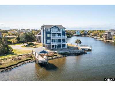 Home For Sale in Frisco, North Carolina