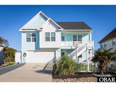 Home For Sale in Kill Devil Hills, North Carolina