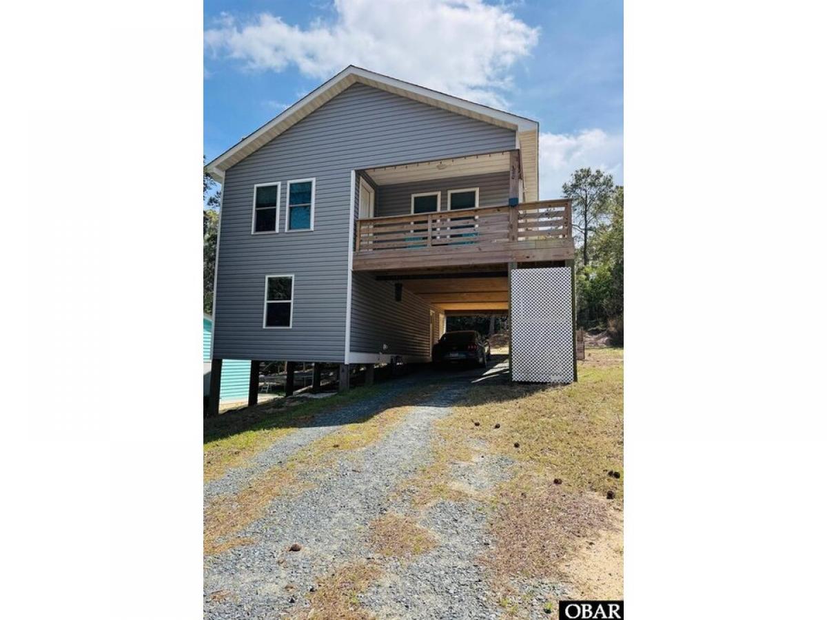 Picture of Home For Sale in Kill Devil Hills, North Carolina, United States