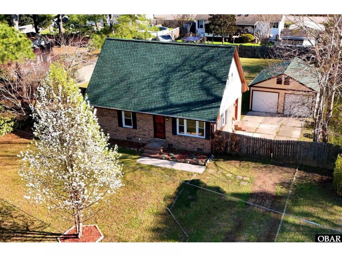 Picture of Home For Sale in Moyock, North Carolina, United States