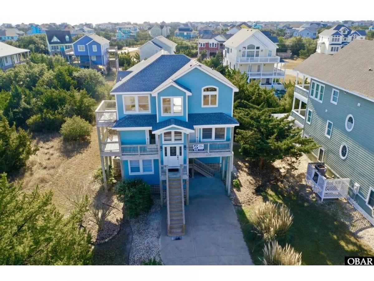 Picture of Home For Sale in Avon, North Carolina, United States