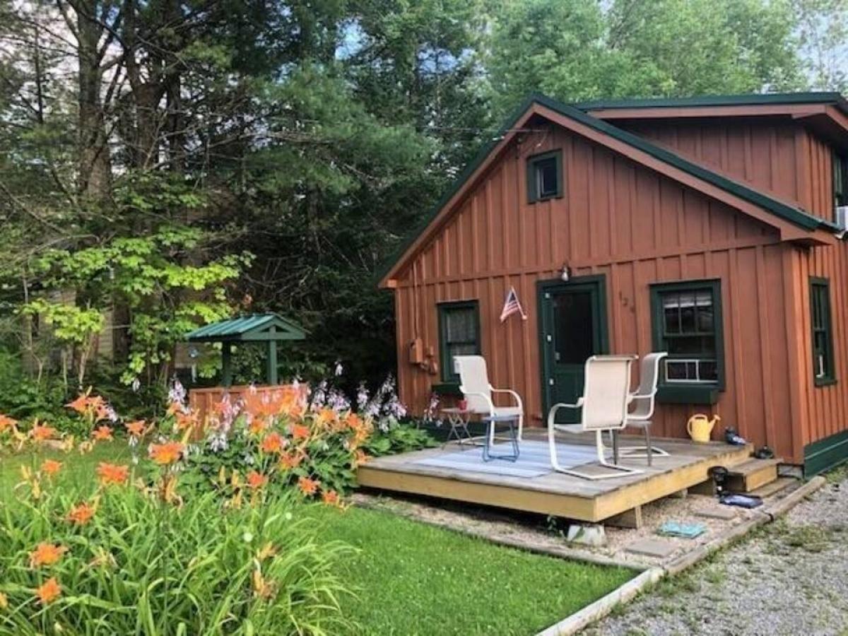 Picture of Home For Sale in Caroga Lake, New York, United States