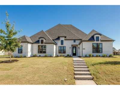 Home For Sale in Gunter, Texas
