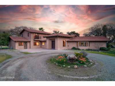 Home For Sale in Los Olivos, California