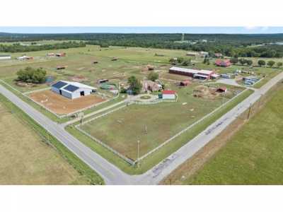 Home For Sale in Kellyville, Oklahoma