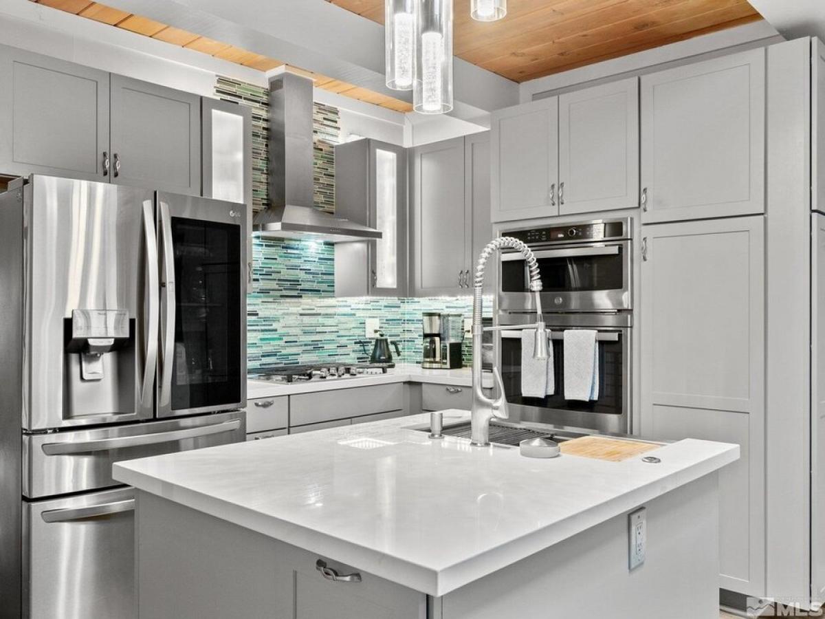 Picture of Home For Sale in Incline Village, Nevada, United States