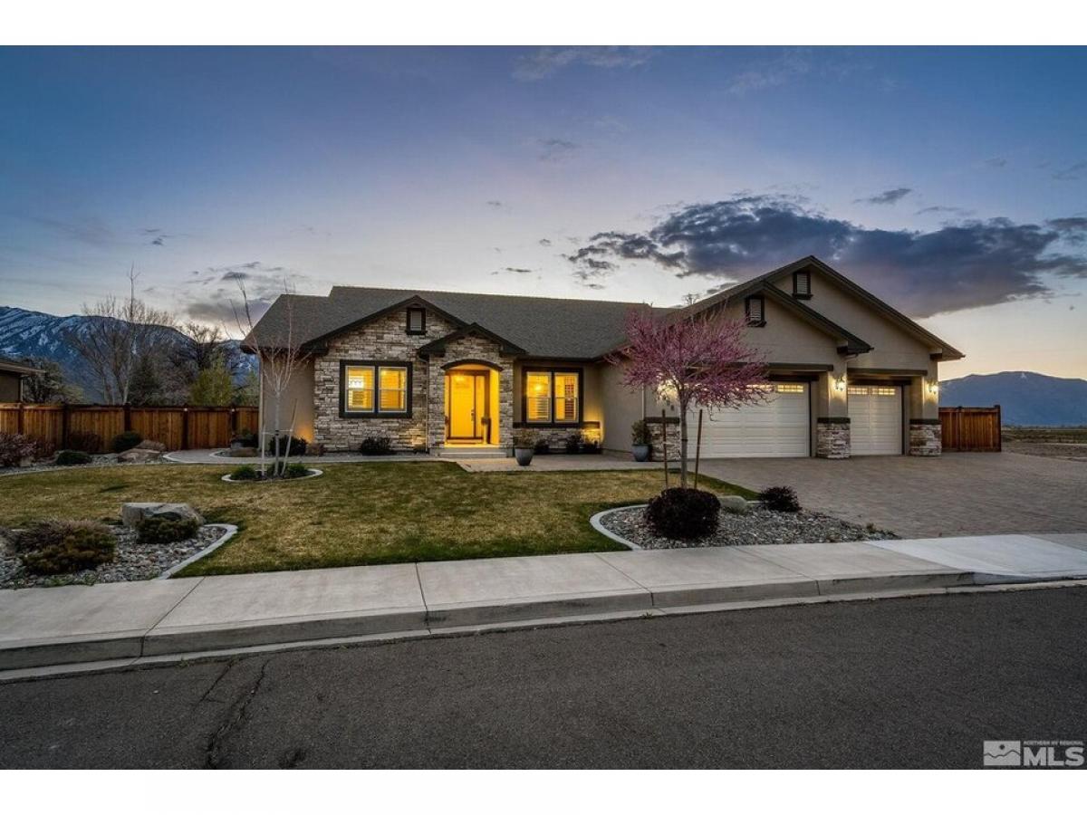 Picture of Home For Sale in Gardnerville, Nevada, United States