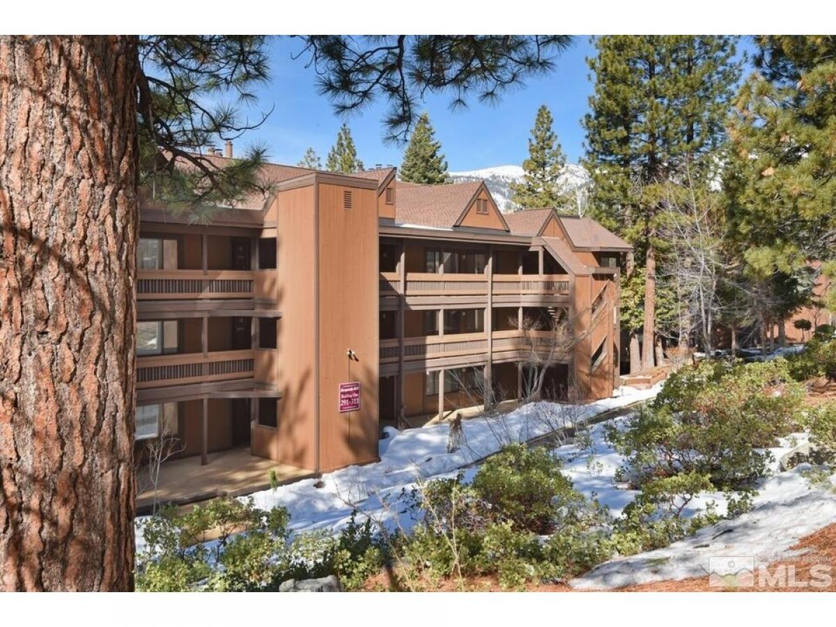 Picture of Home For Sale in Incline Village, Nevada, United States