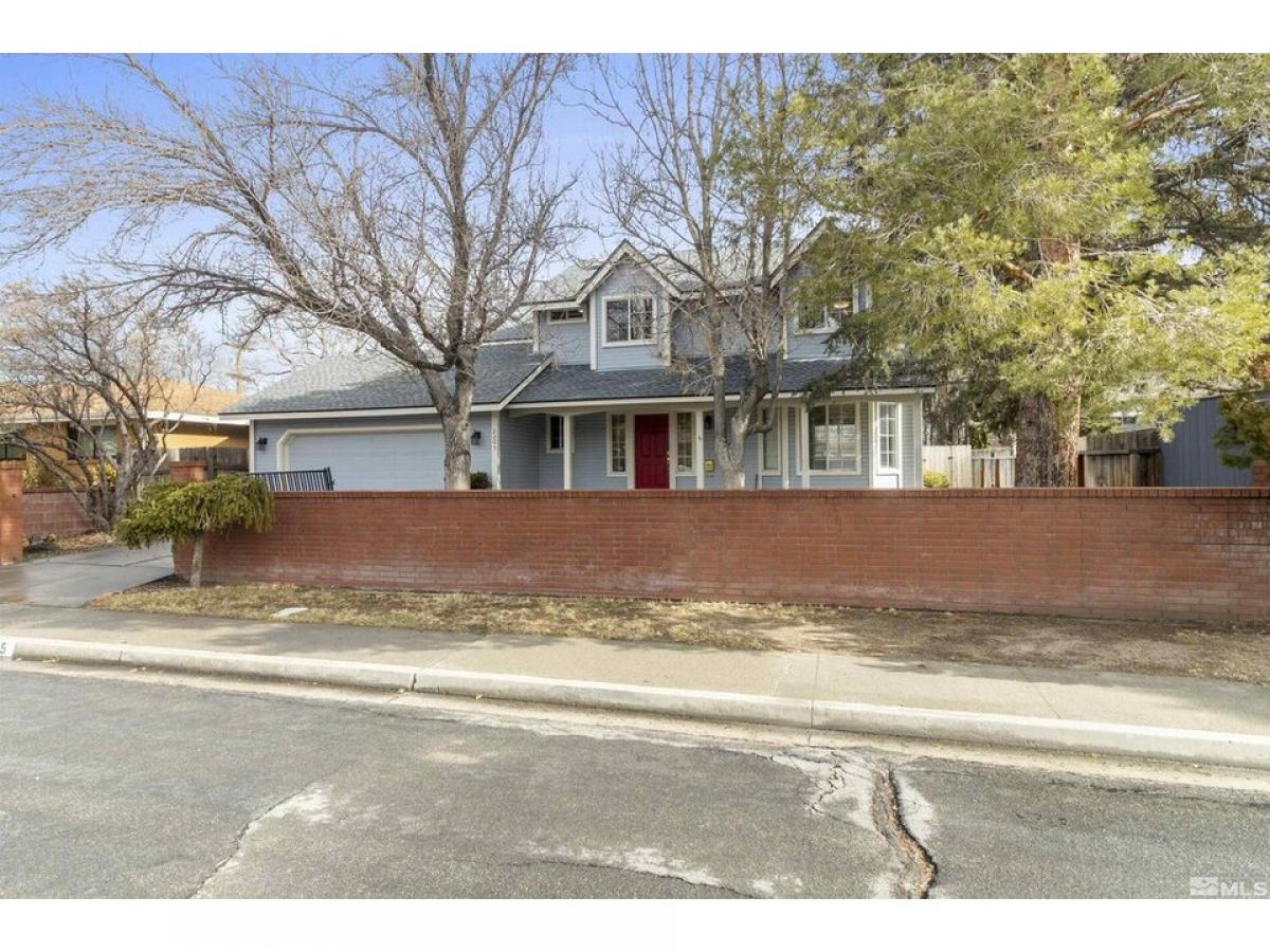 Picture of Home For Sale in Carson City, Nevada, United States