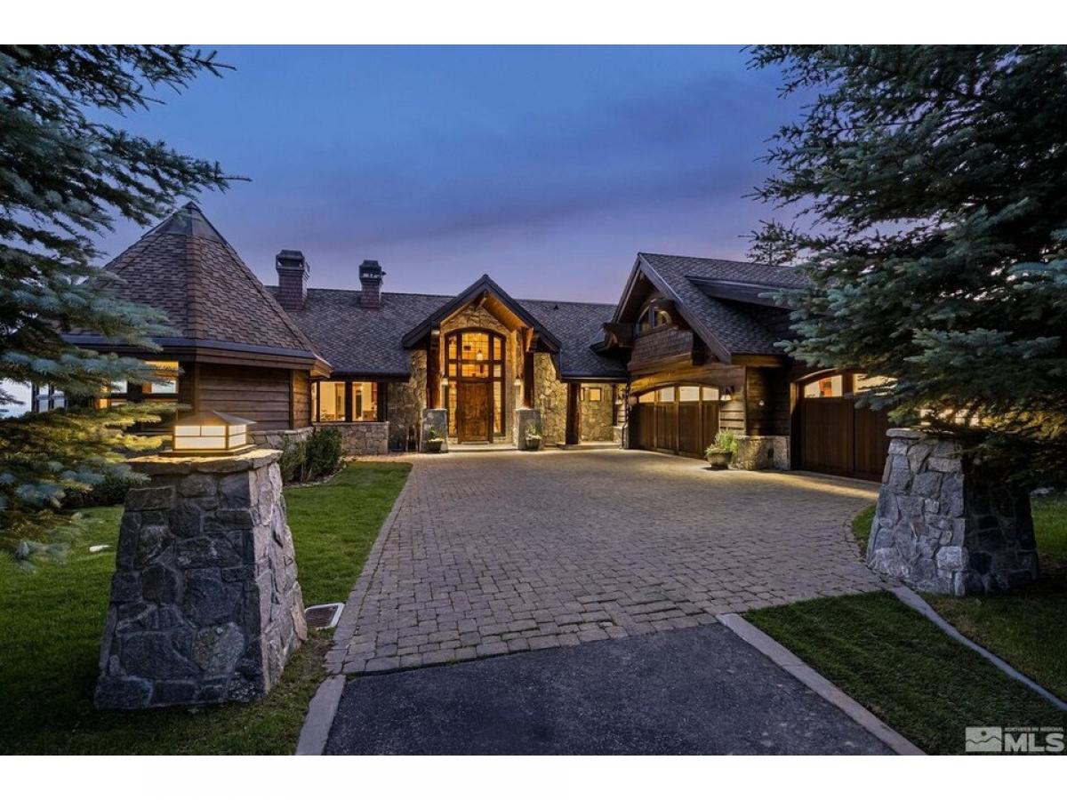 Picture of Home For Sale in Incline Village, Nevada, United States