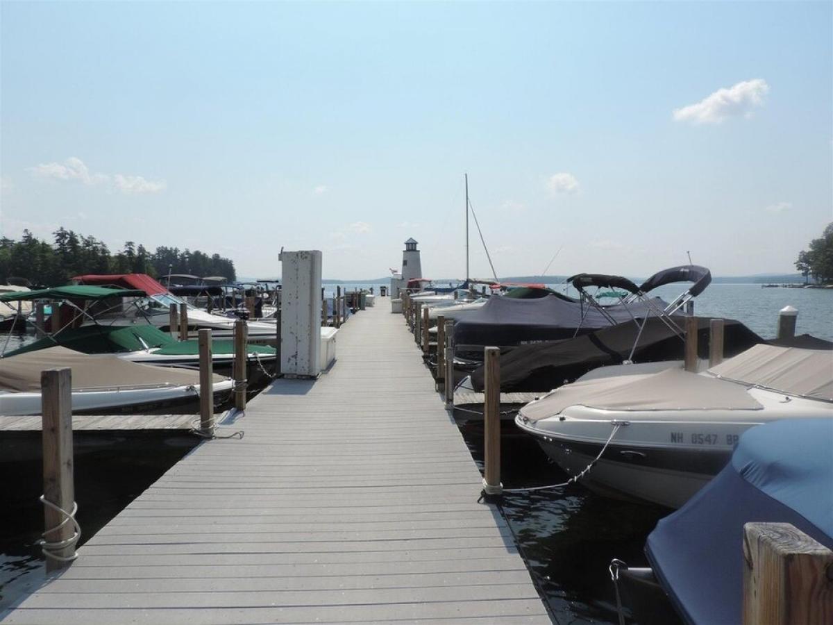 Picture of Home For Sale in Moultonborough, New Hampshire, United States