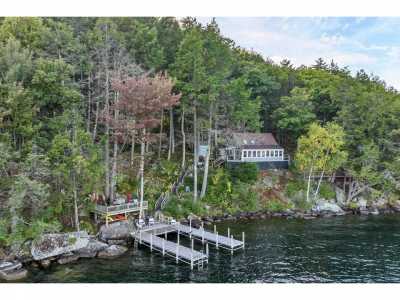 Home For Sale in Alton, New Hampshire