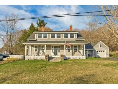 Home For Sale in Meredith, New Hampshire