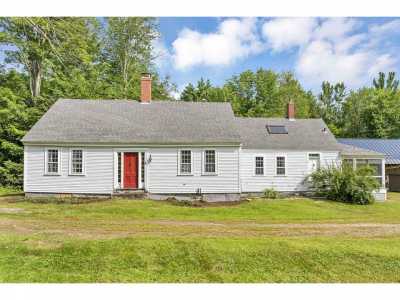 Home For Sale in Sandwich, New Hampshire