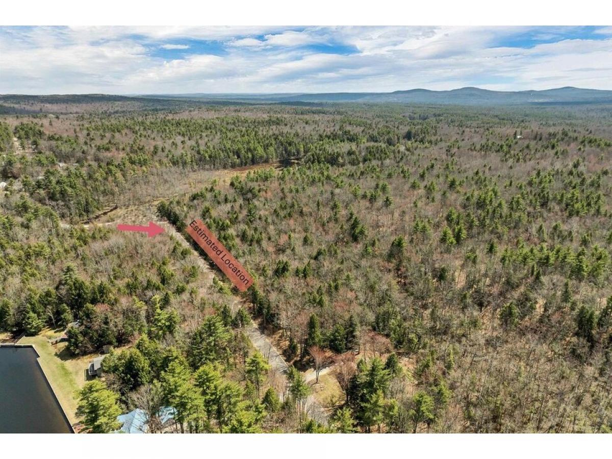 Picture of Residential Land For Sale in Middleton, New Hampshire, United States