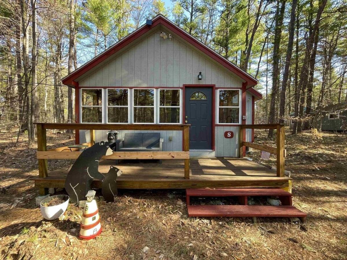 Picture of Home For Sale in Tamworth, New Hampshire, United States