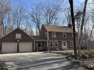 Home For Sale in Moultonborough, New Hampshire