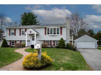 Home For Sale in Portsmouth, New Hampshire