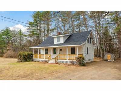 Home For Sale in Ashland, New Hampshire