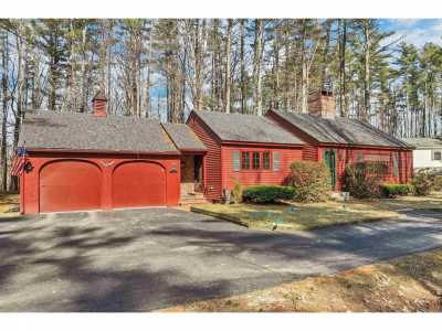 Home For Sale in Wolfeboro, New Hampshire