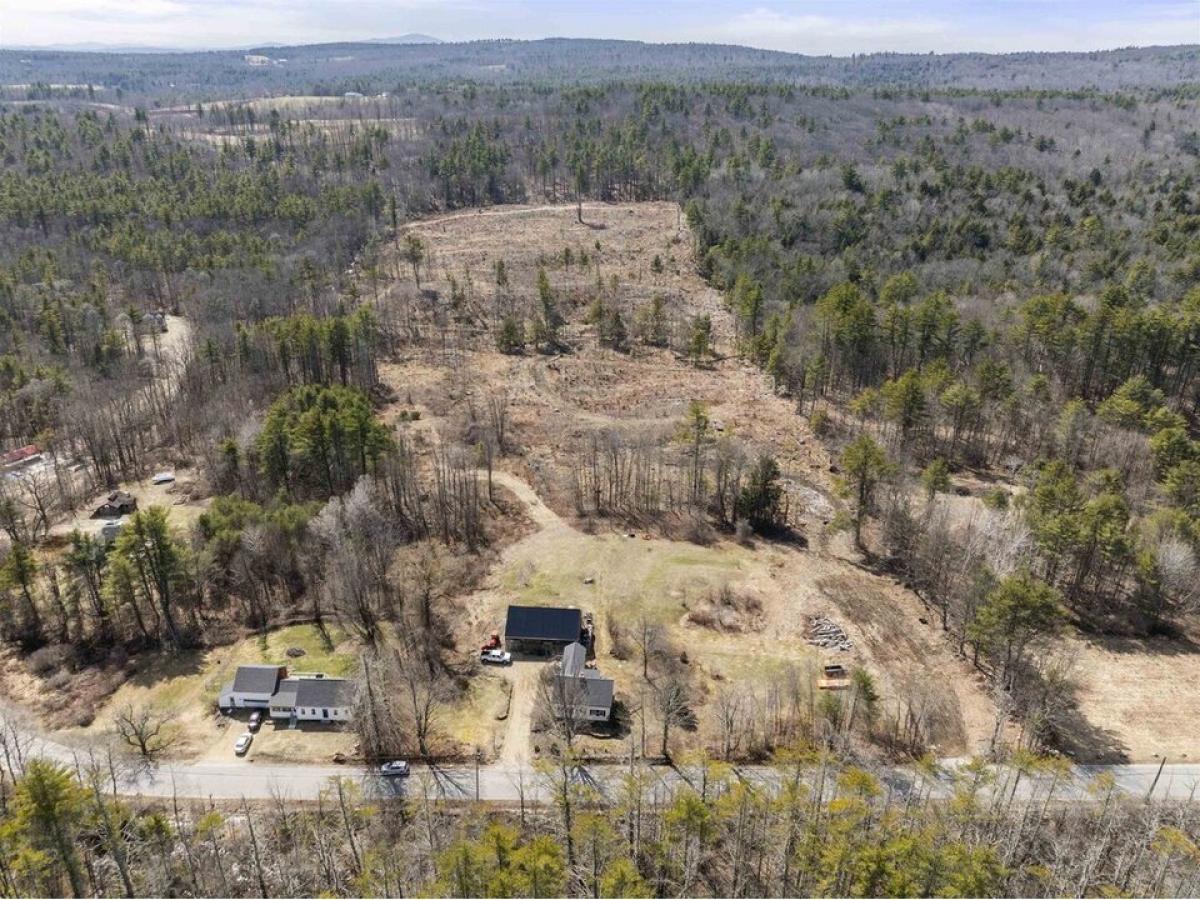 Picture of Home For Sale in Sanbornton, New Hampshire, United States