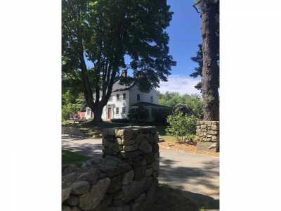 Home For Sale in North Hampton, New Hampshire