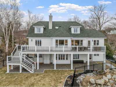 Home For Sale in Meredith, New Hampshire